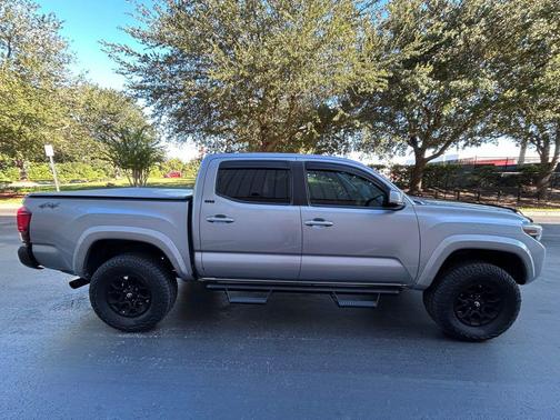 2020 Toyota Tacoma SR5