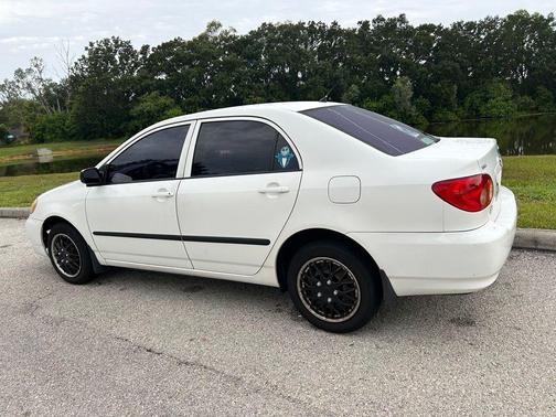 Super White 2006 Toyota Corolla CE
