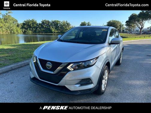 Brilliant Silver Metallic 2021 Nissan Rogue Sport S