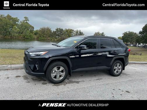 2024 Toyota RAV4 XLE