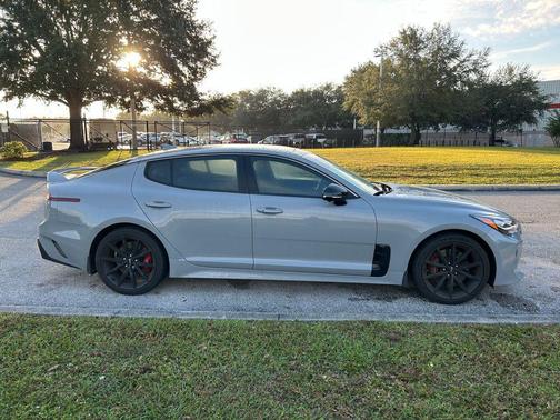 2022 Kia Stinger GT2