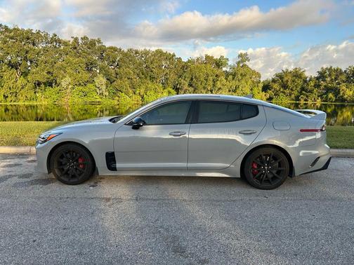 2022 Kia Stinger GT2