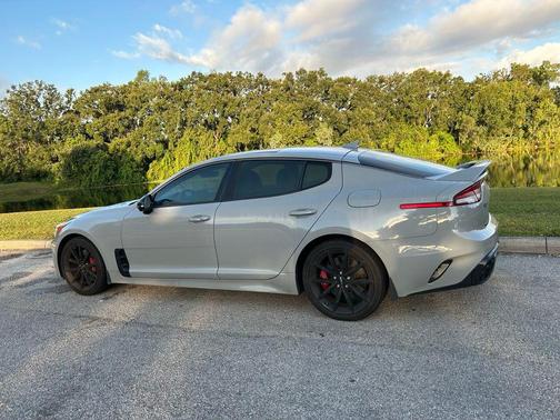2022 Kia Stinger GT2