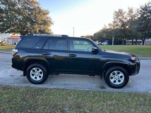 2021 Toyota 4Runner SR5