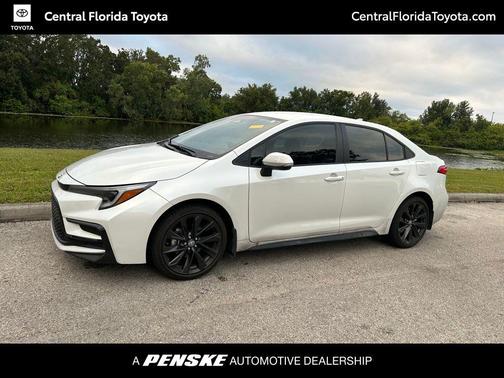 2025 Toyota Corolla SE