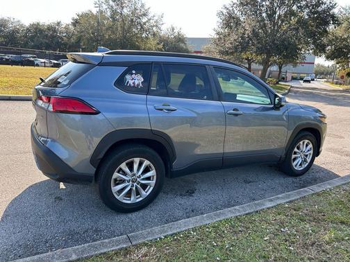 2022 Toyota Corolla Cross LE