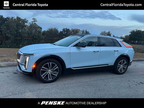 2024 Cadillac LYRIQ Luxury