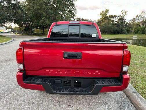 2022 Toyota Tacoma SR