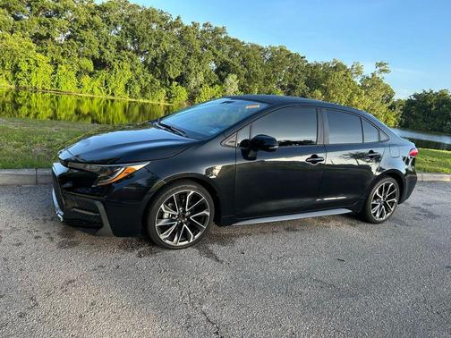 Black Sand Pearl 2022 Toyota Corolla SE
