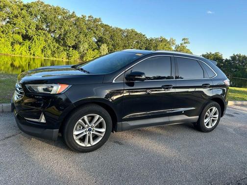 AGATE BLACK METALLIC 2019 Ford Edge SEL
