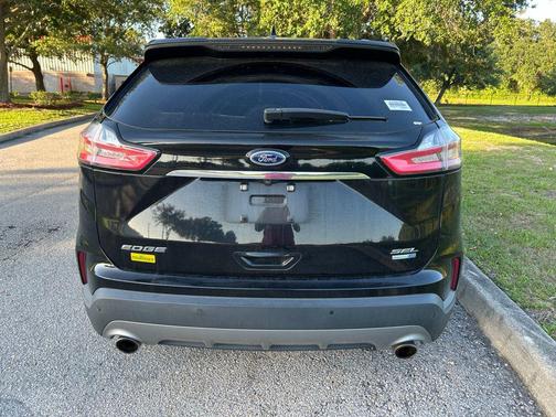 AGATE BLACK METALLIC 2019 Ford Edge SEL