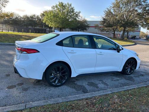 2025 Toyota Corolla SE