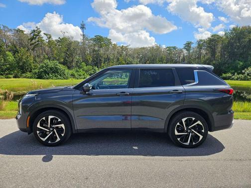 2024 Mitsubishi Outlander SE Black Edition S-AWC