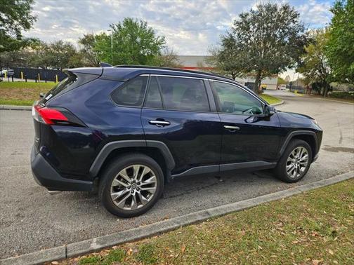 2022 Toyota RAV4 Limited