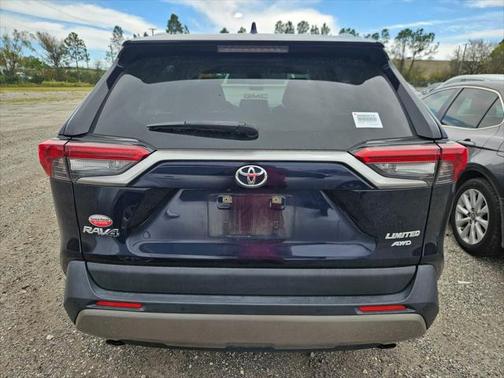 2022 Toyota RAV4 Limited