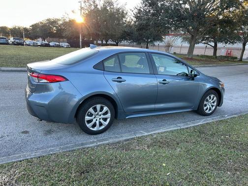 2024 Toyota Corolla Hybrid SE