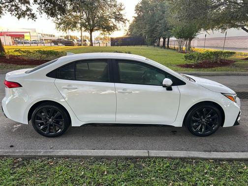 2024 Toyota Corolla SE