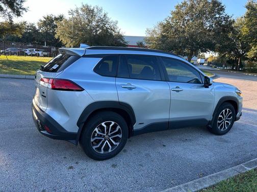 2024 Toyota Corolla Hybrid SE