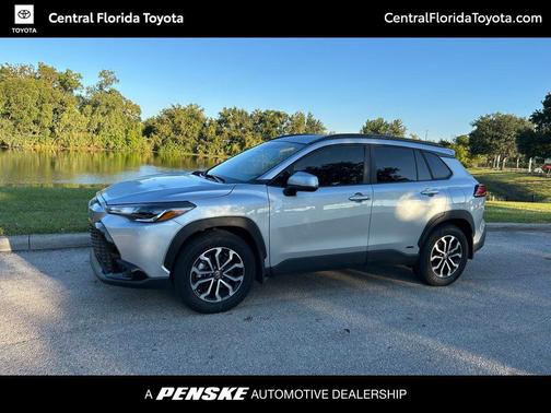 2024 Toyota Corolla Hybrid SE