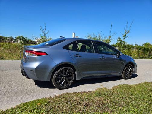 2024 Toyota Corolla Hybrid SE