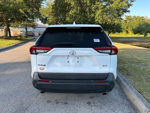 Super White 2020 Toyota RAV4 XLE Premium