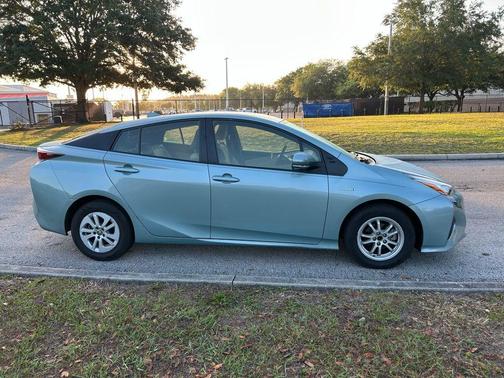Sea Glass Pearl 2018 Toyota Prius One