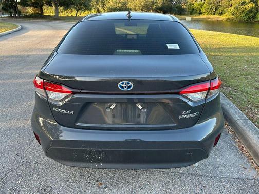 2024 Toyota Corolla Hybrid LE