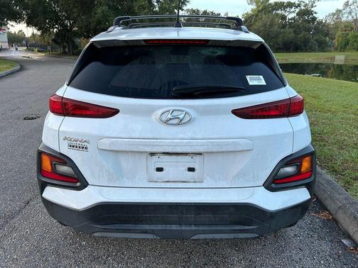 2021 Hyundai KONA SEL