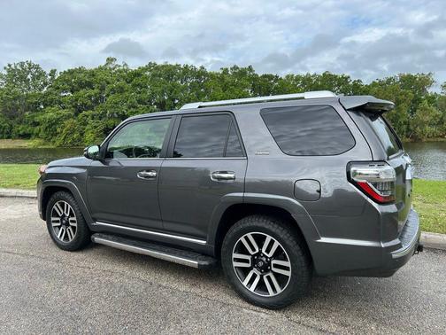 Magnetic Gray Metallic 2020 Toyota 4Runner Limited