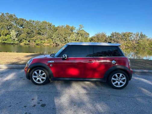 2010 MINI Cooper S Base