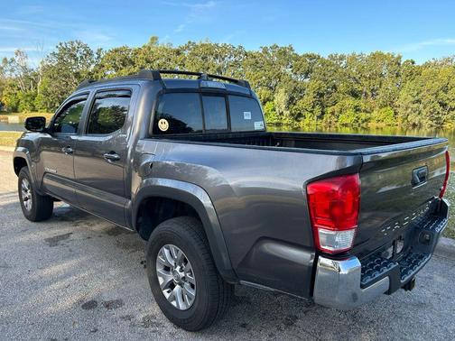 2017 Toyota Tacoma SR5