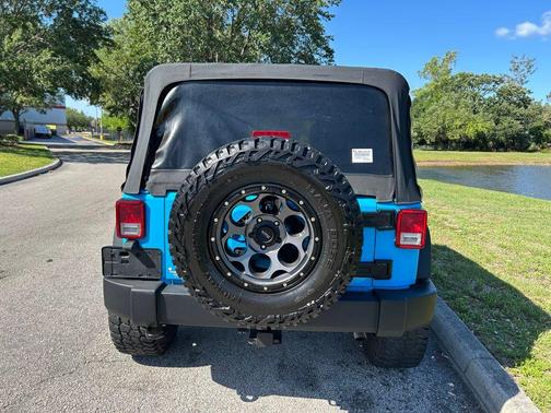 Chief Clearcoat 2018 Jeep Wrangler JK Unlimited Sport