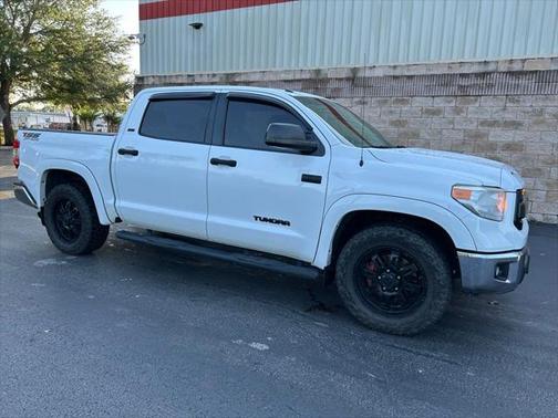 2016 Toyota Tundra SR5