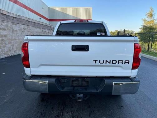 2016 Toyota Tundra SR5