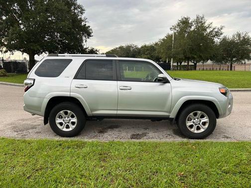 2023 Toyota 4Runner SR5 Premium
