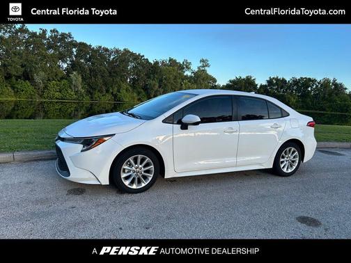 2022 Toyota Corolla LE