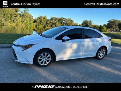 2025 Toyota Corolla LE