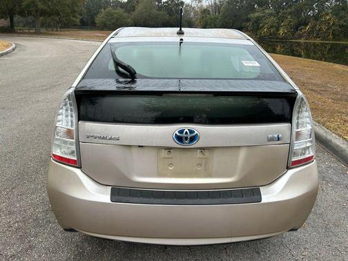 2011 Toyota Prius IV