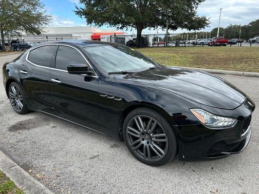 2014 Maserati Ghibli Base