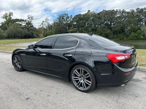 2014 Maserati Ghibli Base