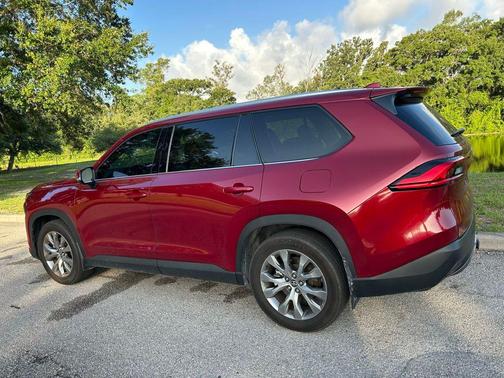 Ruby Flare Pearl 2024 Toyota Grand Highlander Limited
