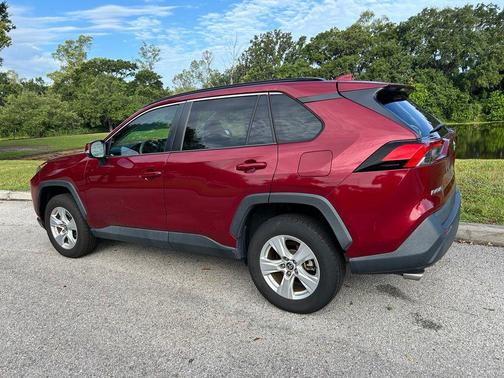 Ruby Flare Pearl 2021 Toyota RAV4 XLE