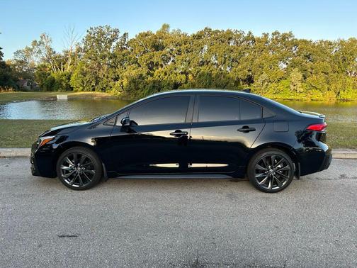 2025 Toyota Corolla SE