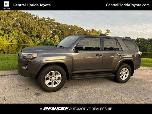 2023 Toyota 4Runner SR5