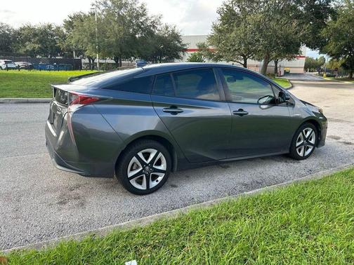2016 Toyota Prius Four Touring
