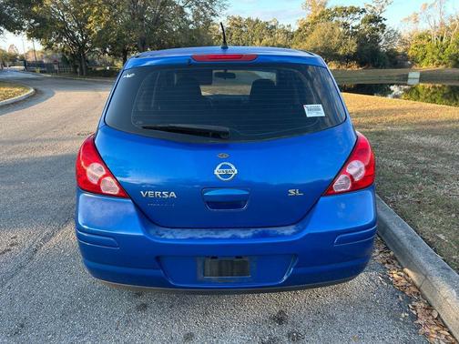 2009 Nissan Versa 1.8 SL