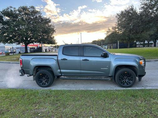 2021 GMC Canyon Elevation Standard