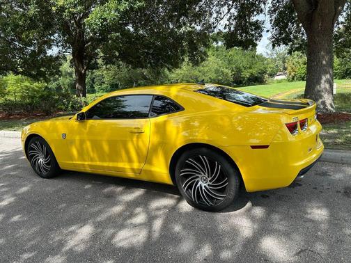 Rally Yellow 2012 Chevrolet Camaro 2LS