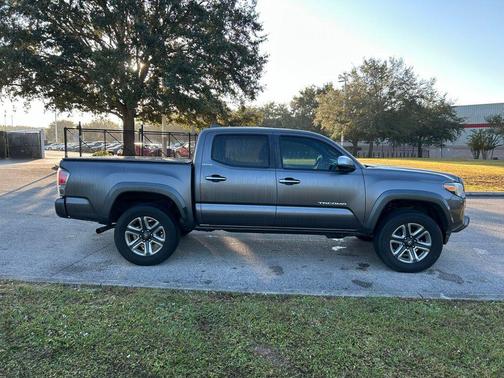 2017 Toyota Tacoma Limited
