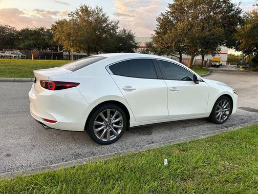 2023 Mazda Mazda3 FWD w/Preferred Package